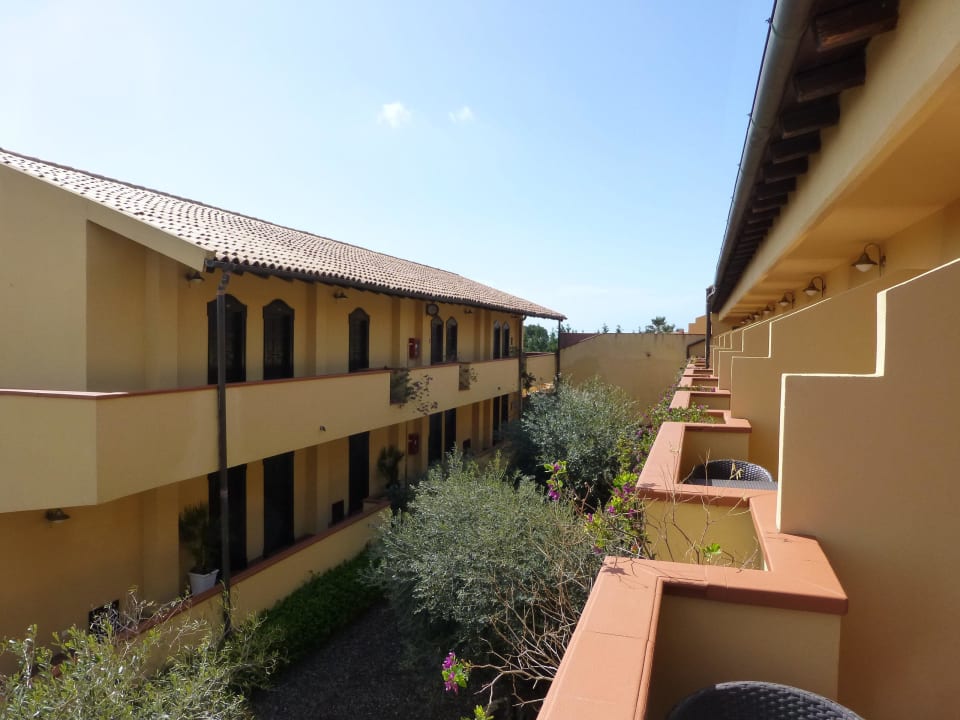 Ohne Meerblick trister View Hotel Baia di Ulisse