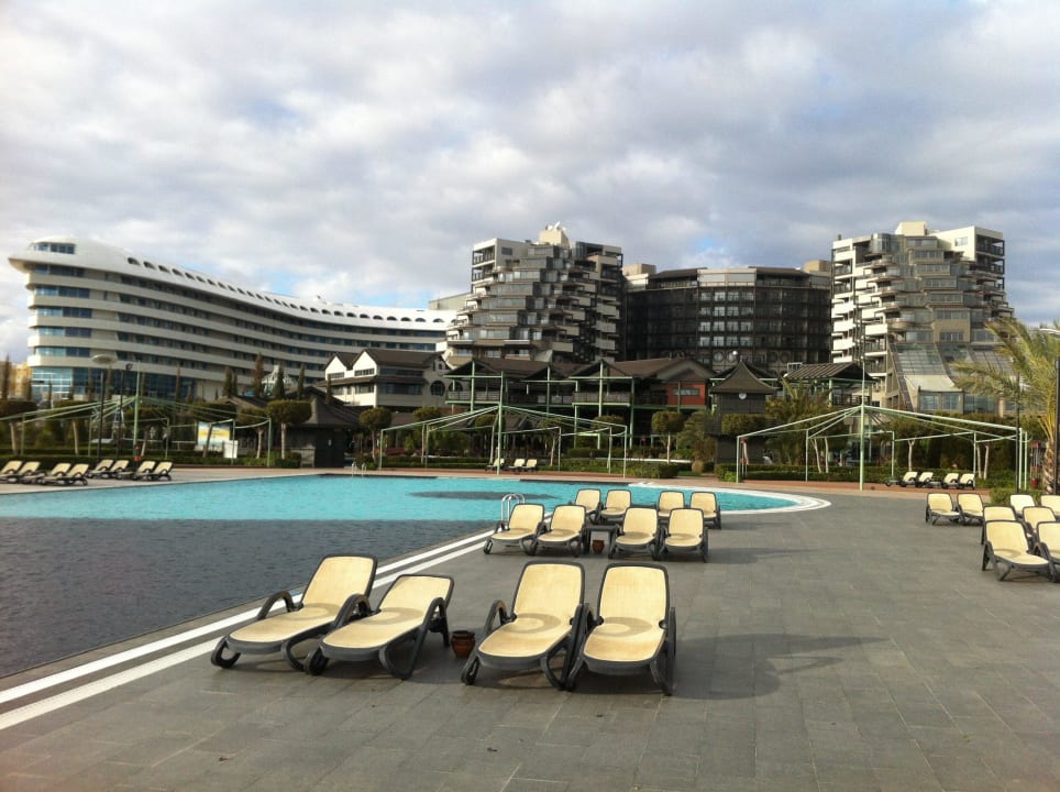 Am Pool Limak Lara Deluxe Hotel & Resort