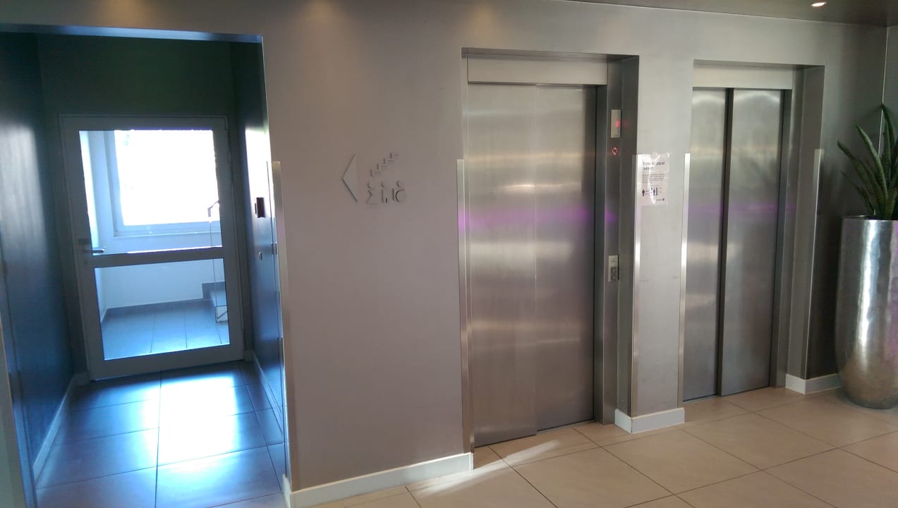 Lobby Premier Inn Nürnberg City Nordost