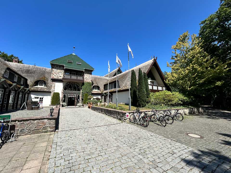 Außenansicht Meeressterne Hotel Forsthaus Damerow