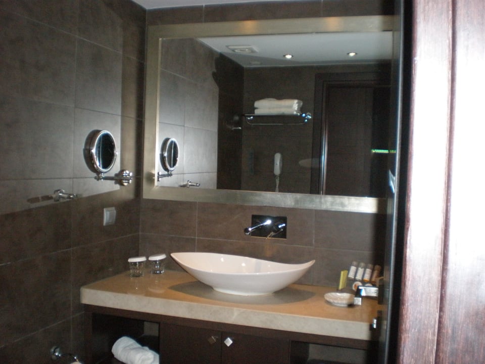 Das Bad Hotel Theartemis Palace