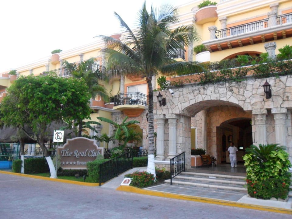 Eingang Wyndham ALLTRA Playa del Carmen