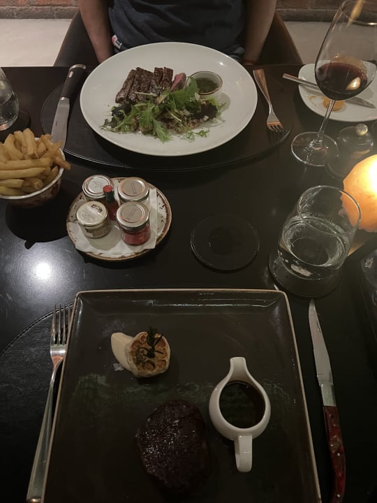 Gastro Anantara The Palm Dubai Resort