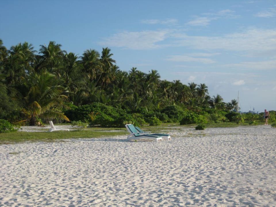 Strand andere Seite der Insel Meeru Maldives Resort Island
