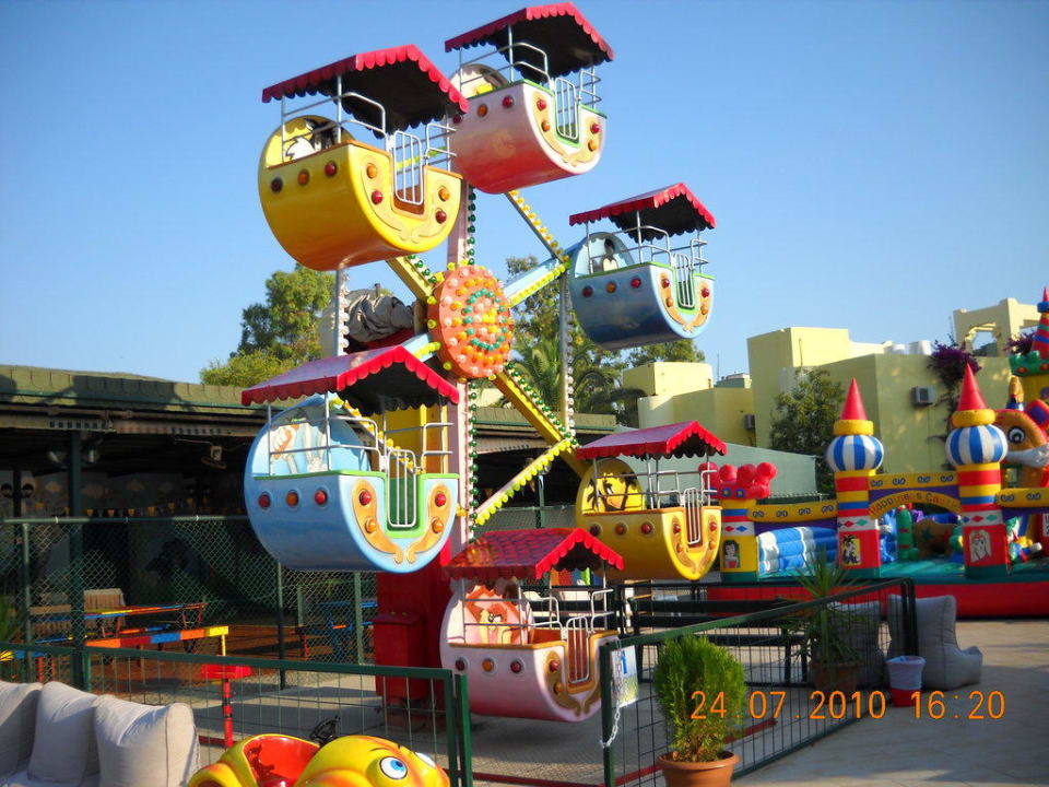 Lunapark VONRESORT Golden Beach