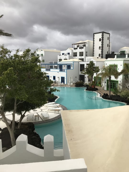 Pool Hotel LIVVO Volcan Lanzarote