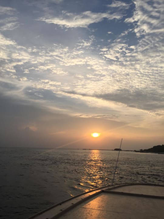 Sonnenuntergang Adaaran Select Meedhupparu Island Resort - Premium All Inclusive