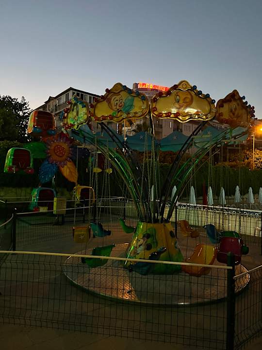 Sport & Freizeit Narcia Resort Side