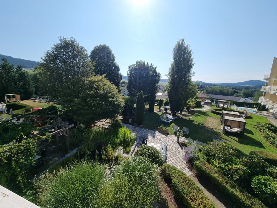 Gartenanlage Hotel Almesberger