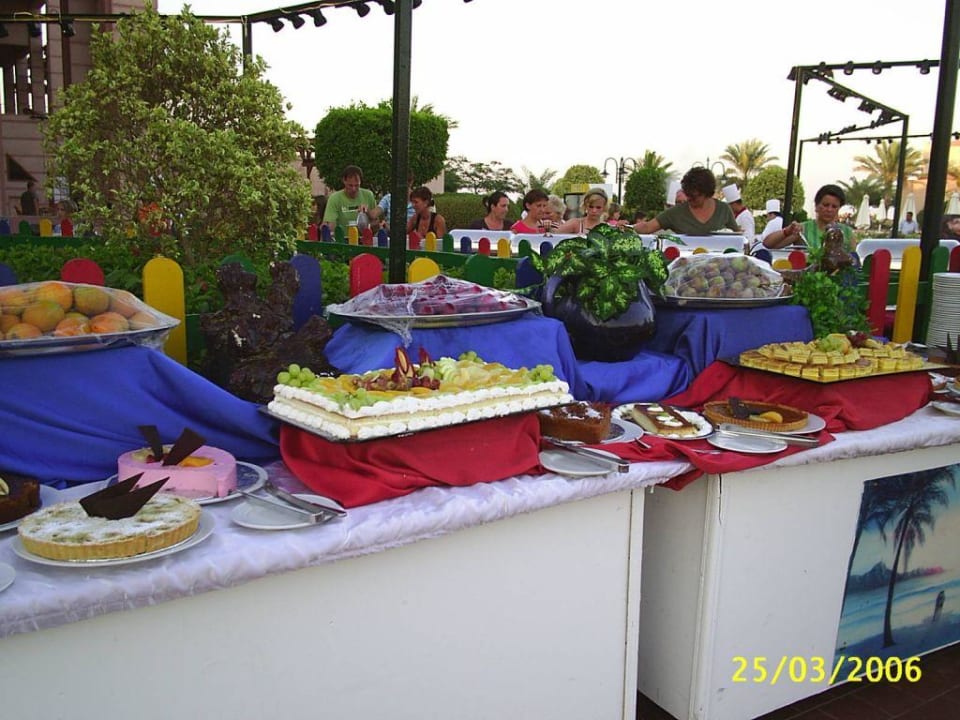 Buffet_1 Sentido Akassia Beach