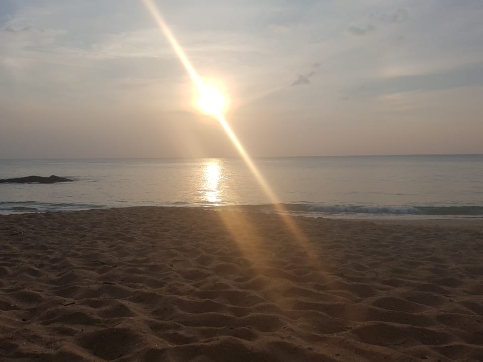 Strand X10 Khaolak Resort