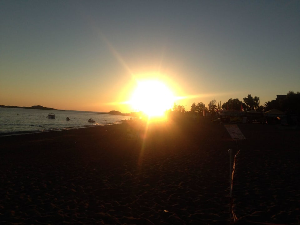 Sonnenuntergang Hotel Gardenia Beach