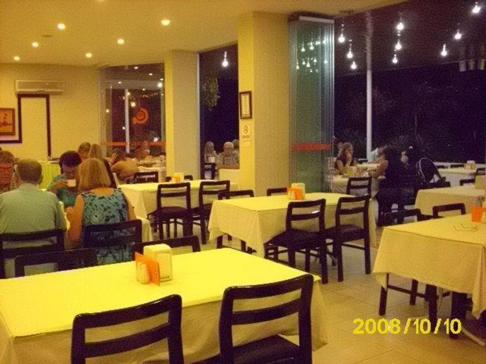 Restaurant Hotel Kleopatra Ada Beach