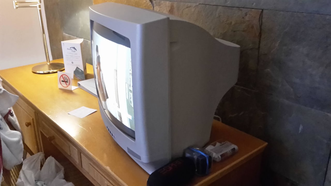 Röhrenfernseher Suites & Villas by Dunas