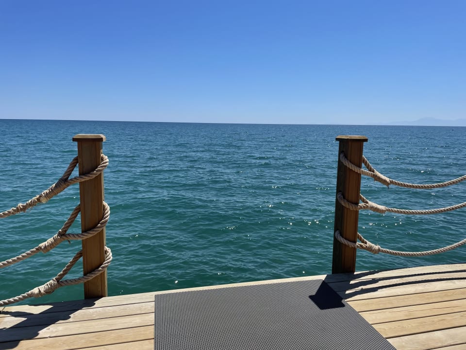 Strand Arum Barut Collection