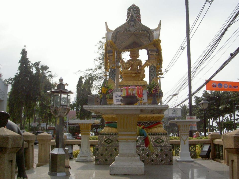 Geisterhäuschen Hotel Grand Jomtien Palace