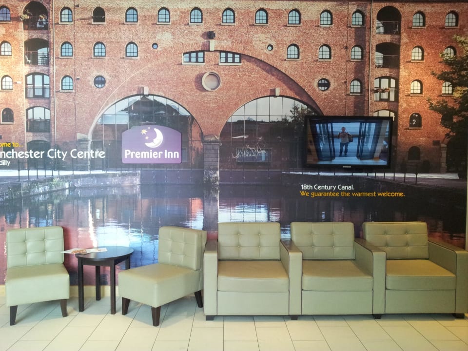 Lobby-Bereich Premier Inn Manchester City Piccadilly