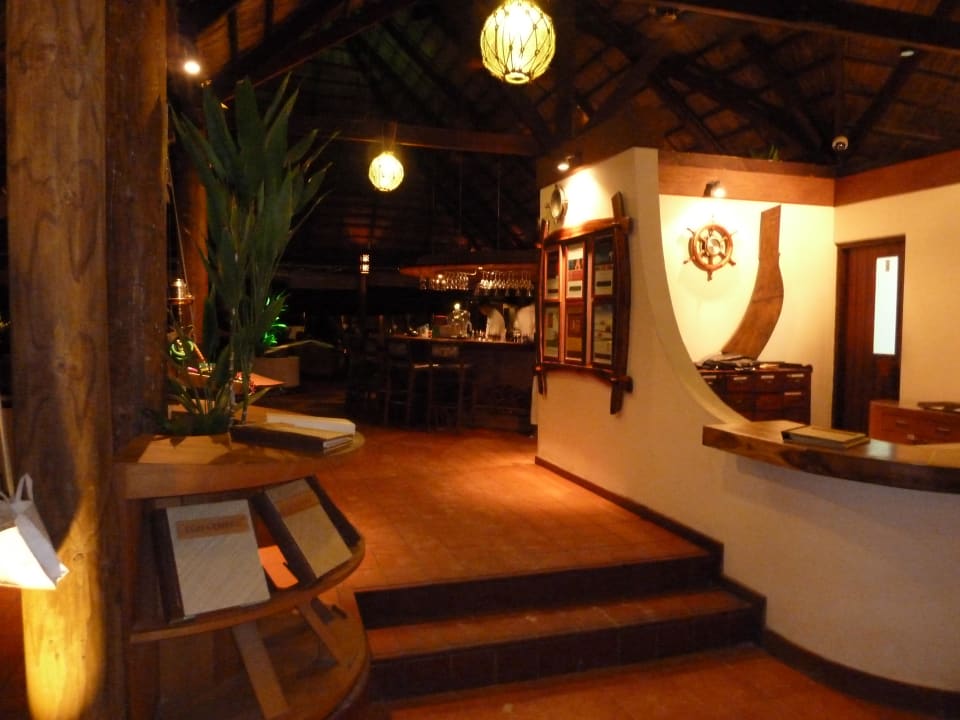 Rezeption am Malafay Kuramathi Maldives