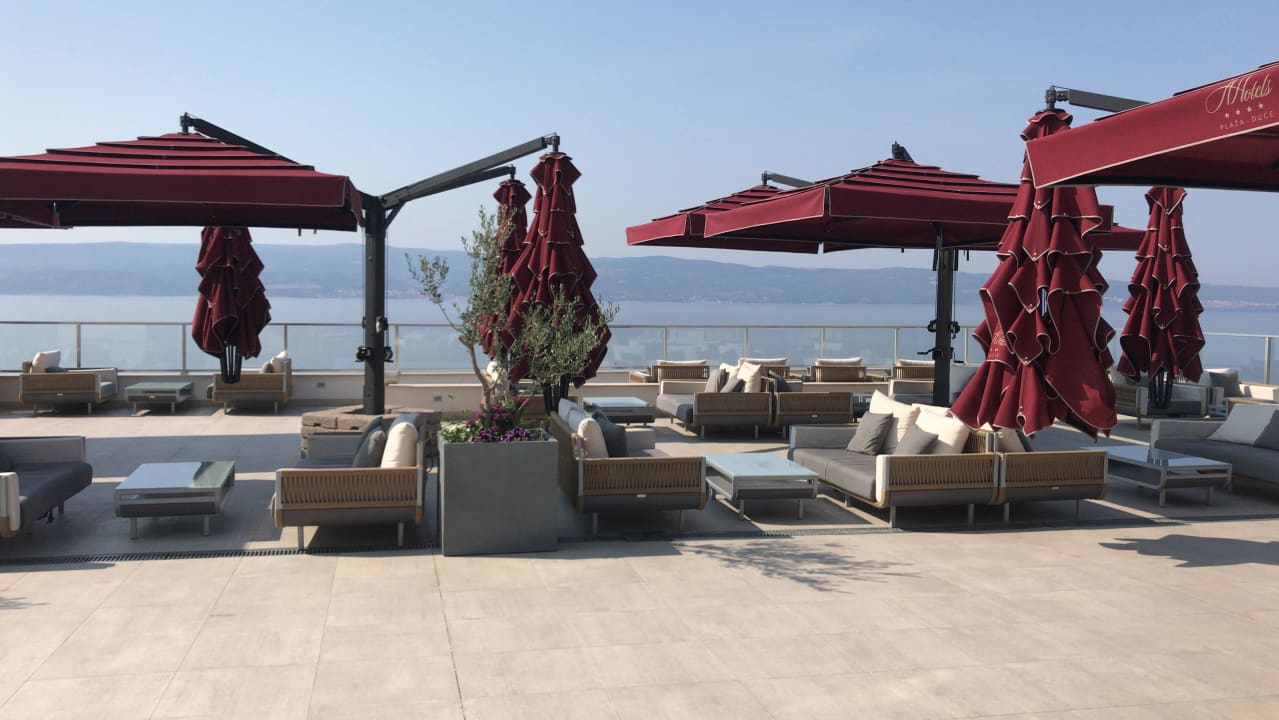 Außenansicht Hotel Plaza Duce