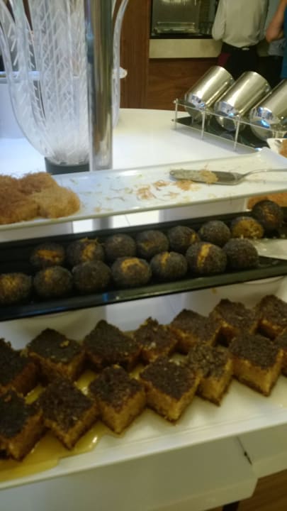 Вкусняшки Armas Life Belek