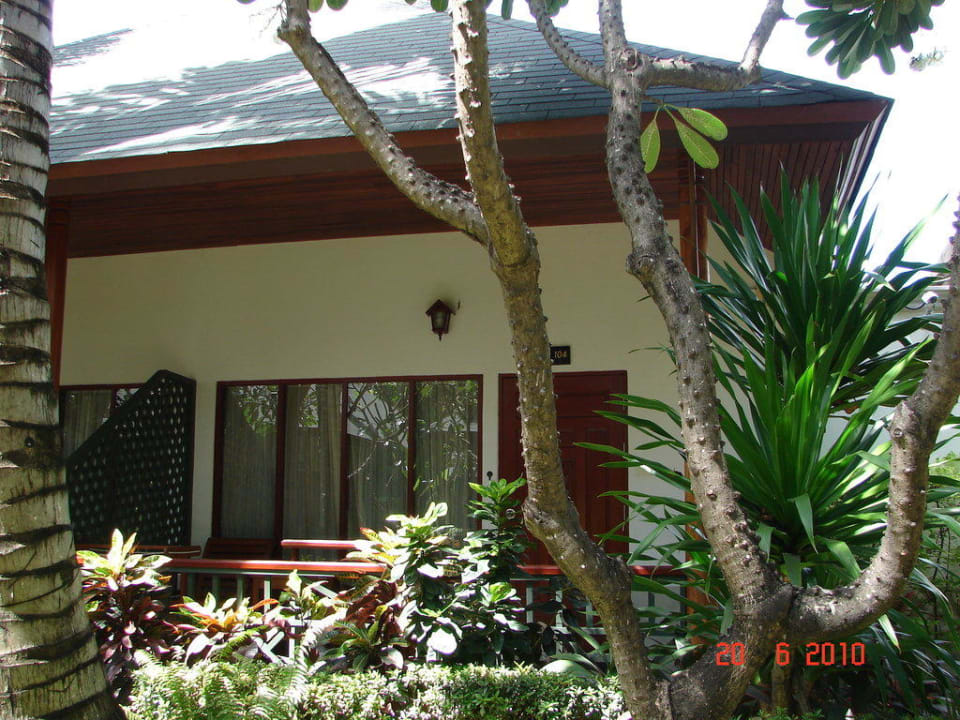 Deluxe Bungalow Banana Fan Sea Resort