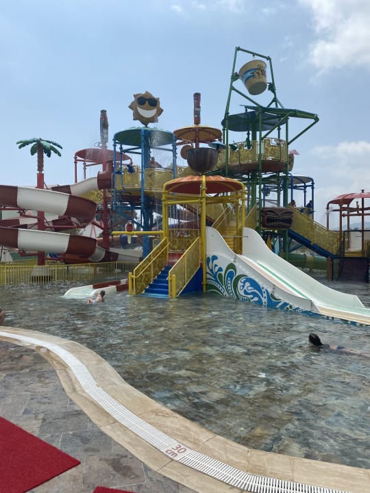 Pool Rixos Premium Tekirova