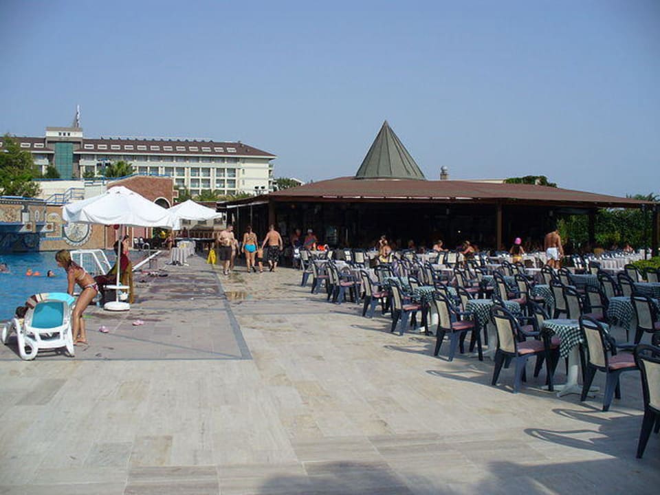 Poolbar Paloma Oceana