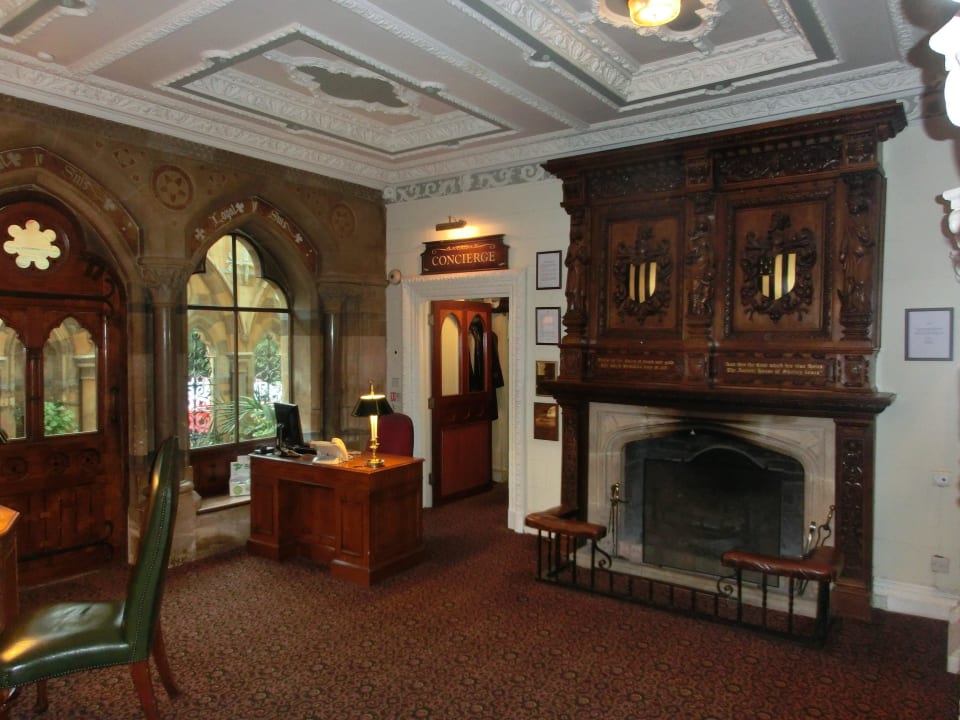 Lobby Hotel Ettington Park