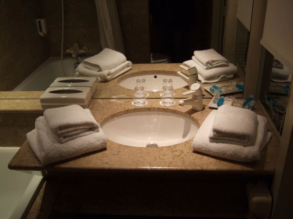 Zimmer - Bad Novotel Toulouse Centre Wilson