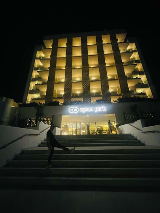 Außenansicht Hotel HM Ayron Park