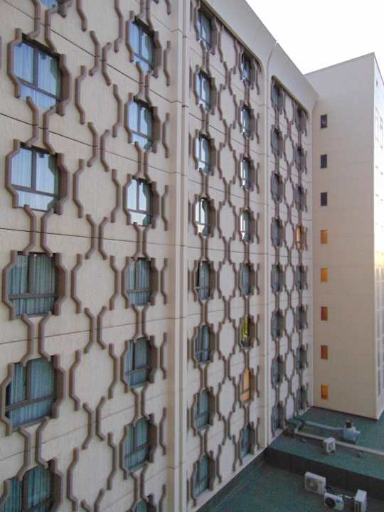 Außenansicht Hotel Golden Tulip El Mechtel