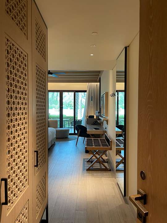 Zimmer Saadiyat Rotana Resort &  Villas