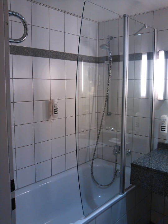 Bad voco Dusseldorf Seestern, an IHG Hotel