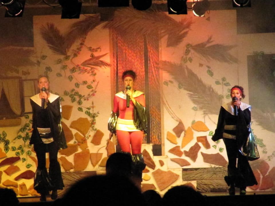 Show am Abend Hotel Beach Club Font de Sa Cala