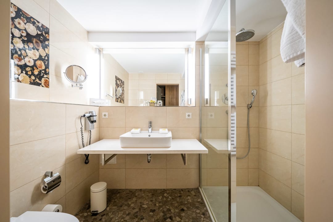 Zimmer Waldhotel Tannenhäuschen