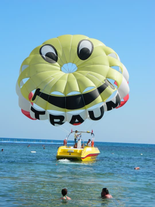Parasailing Hotel Grand Side
