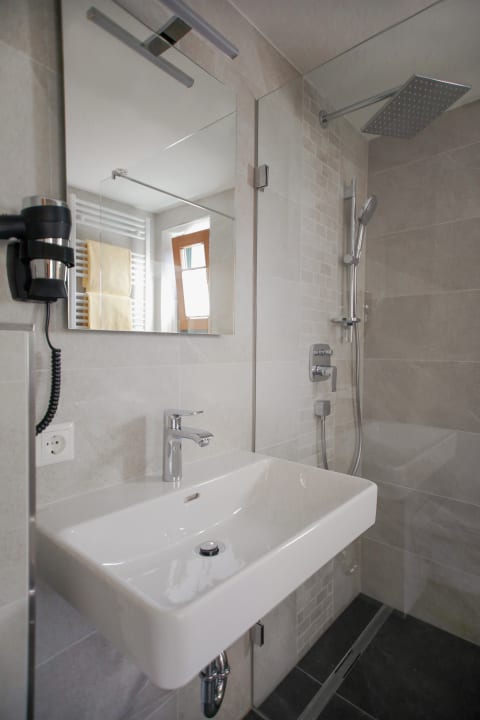 Zimmer Hotel & Suites Glück Auf
