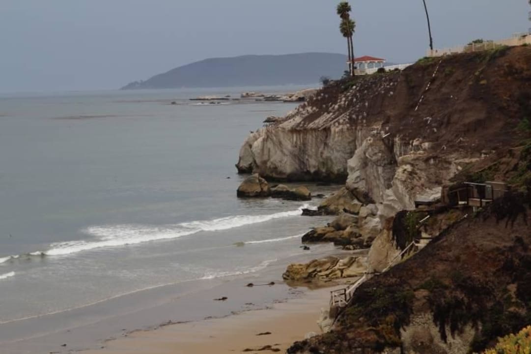 Blick von der Terrasse The SeaCrest Oceanfront Hotel