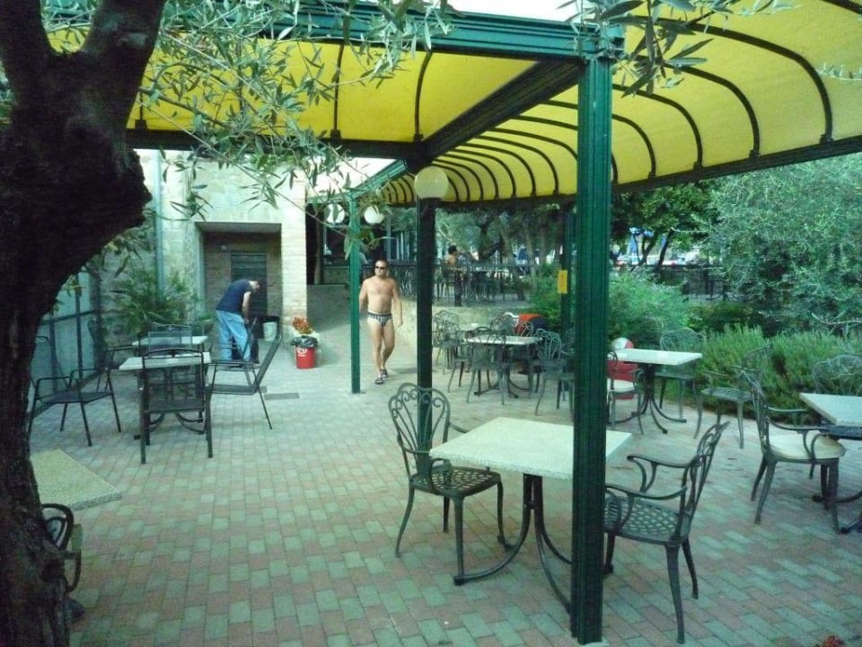 Gartenanlage Hotel Villa Paradiso