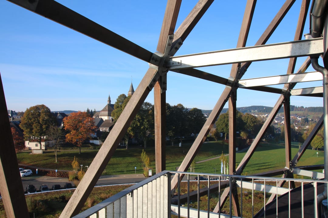 Richtung Winterberg Oversum Vital Resort Winterberg