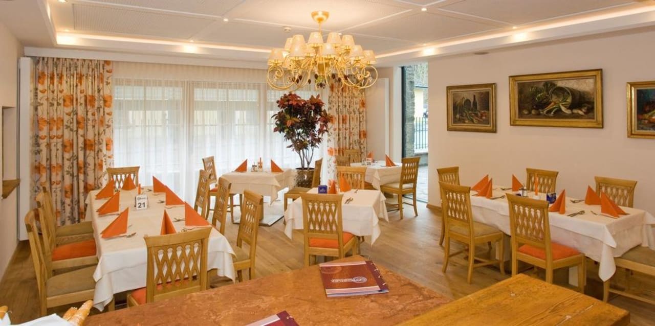 Frühstücksraum Das Salvator Iris Porsche Landhotel