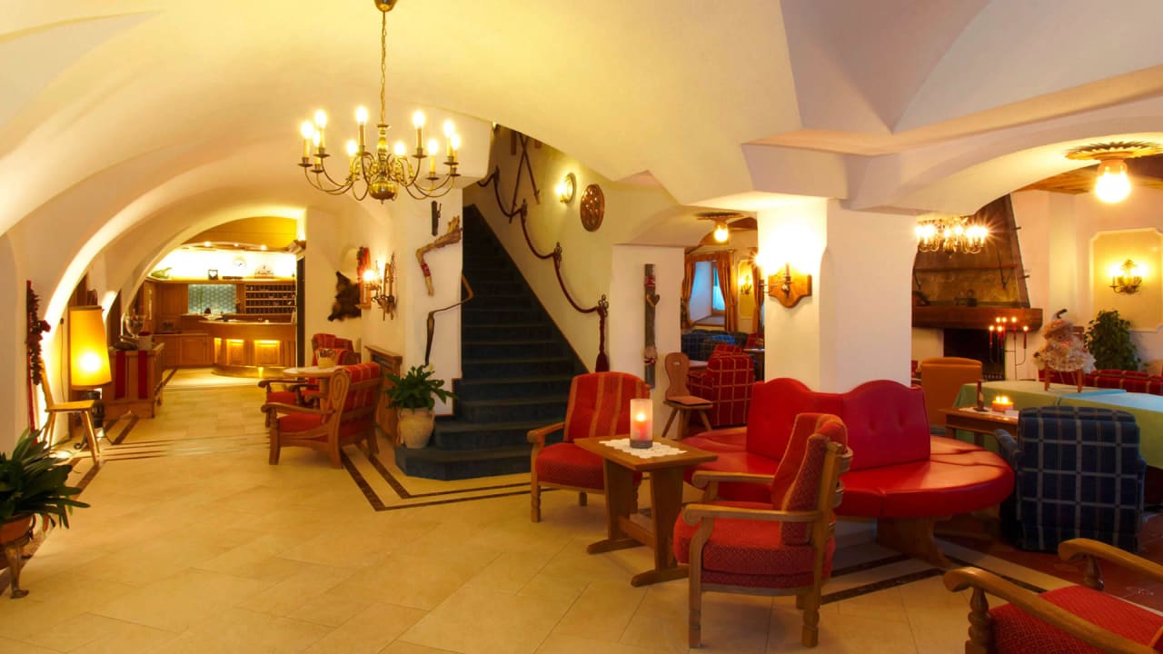 Traditioneller Tiroler Charme Aktiv Hotel Schwarzer Adler