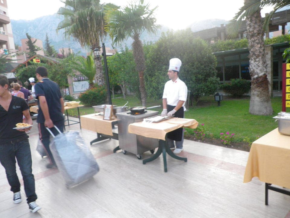 Show Cooking draussen Greenwood Kemer Resort