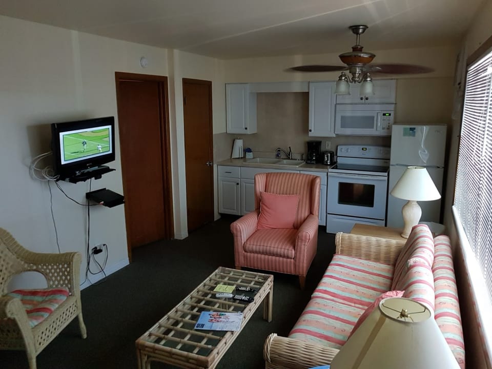 Zimmer The Holiday Court Villas and Suites