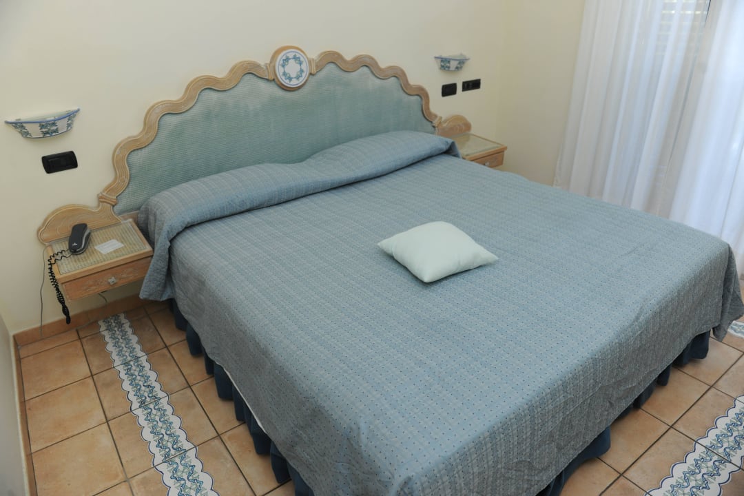 Letto Hotel Punta Imperatore