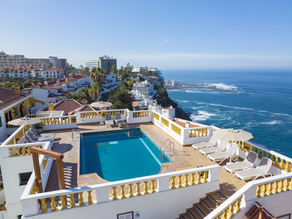 Pool Club Tarahal