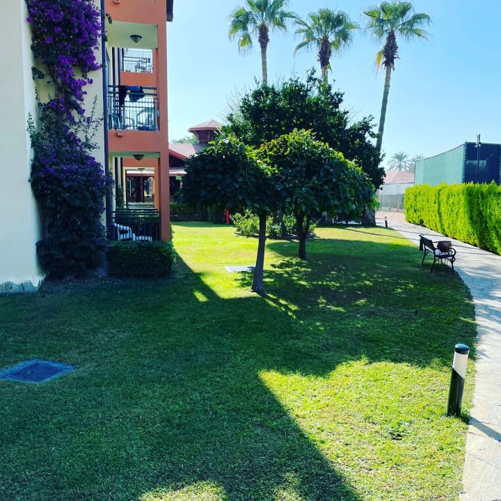 Gartenanlage Miramare Queen Hotel