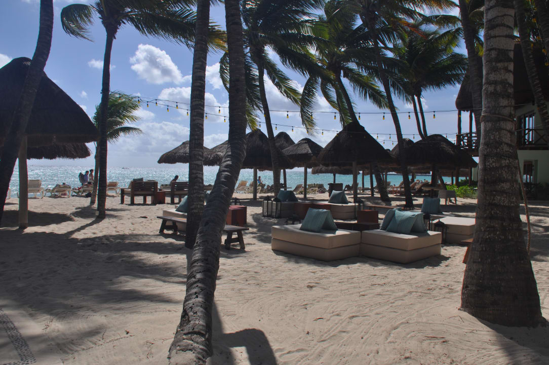 Strand Mahekal Beach Resort
