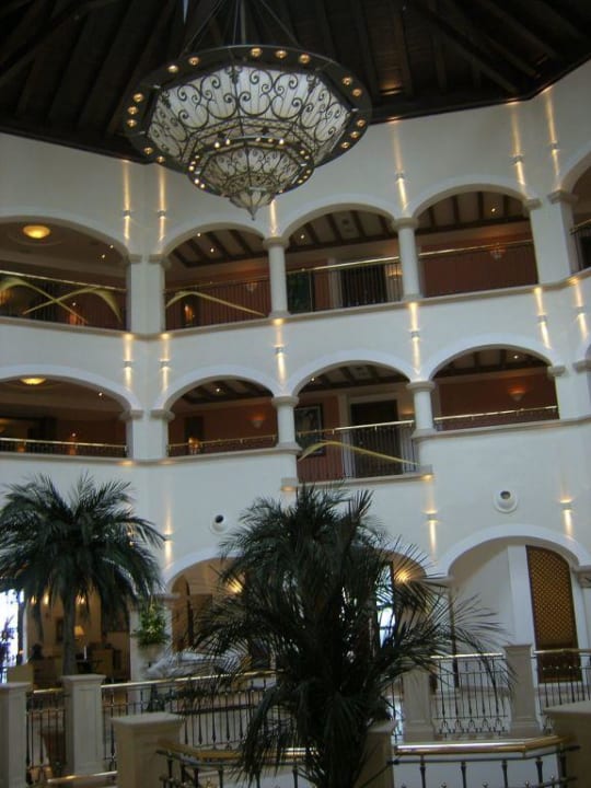 Lobby The St. Regis Mardavall Mallorca Resort