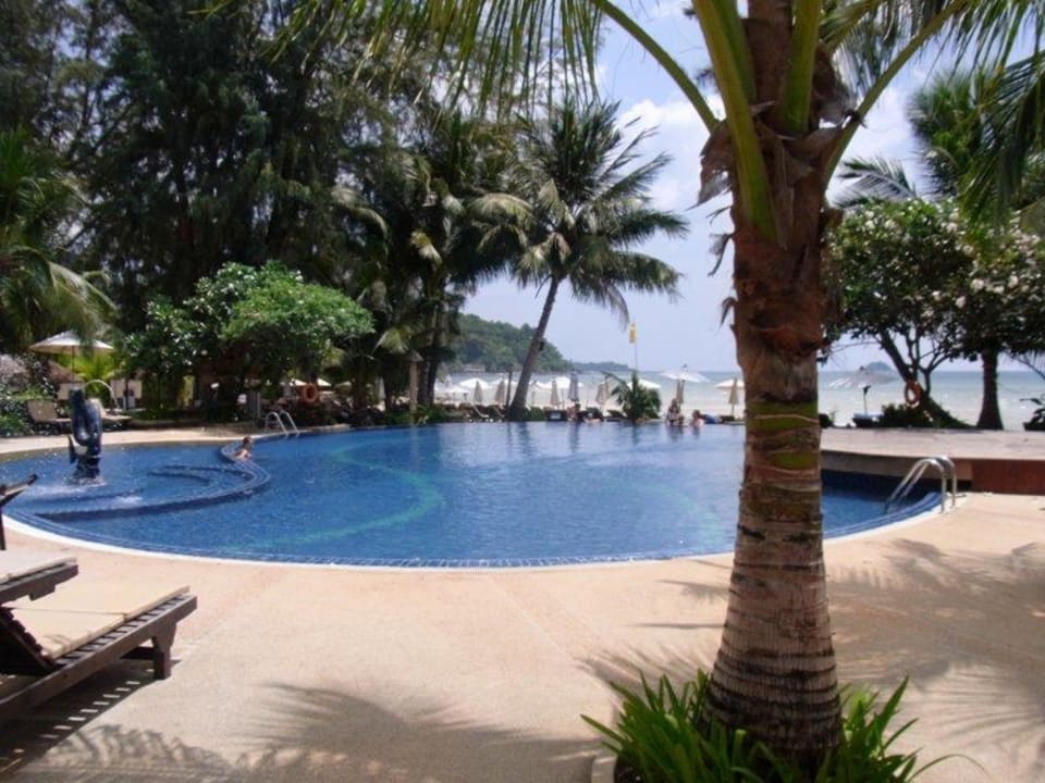 Pool Centara Koh Chang Tropicana Resort
